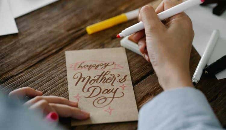 Textos para colocar no status ou redes sociais no Dia das Mães com verdade para homenagear de forma autêntica