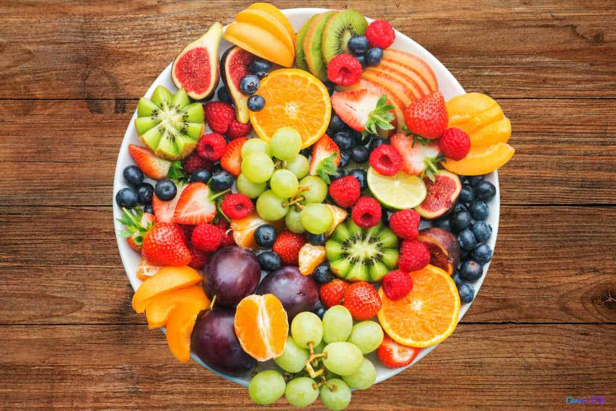 Formas de incluir a fruta tropical na dieta e receitas práticas