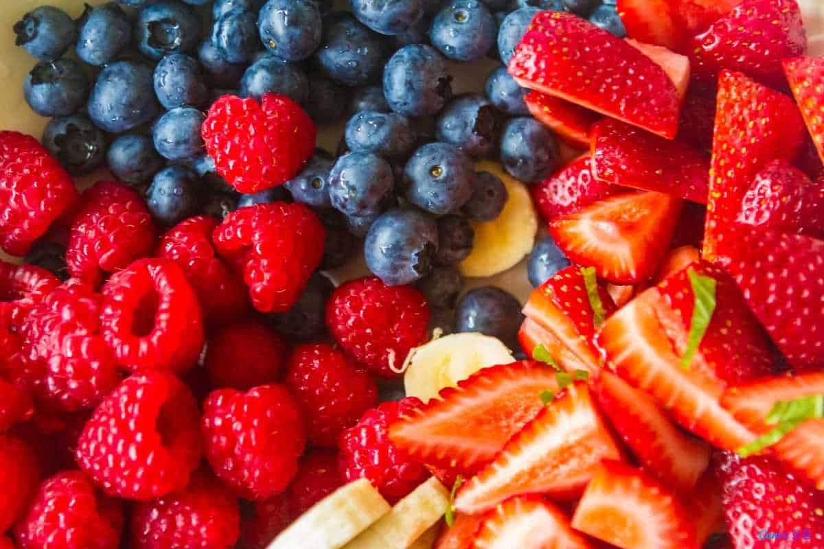 Frutas e Alimentos que Auxiliam no Bem-Estar Diário
