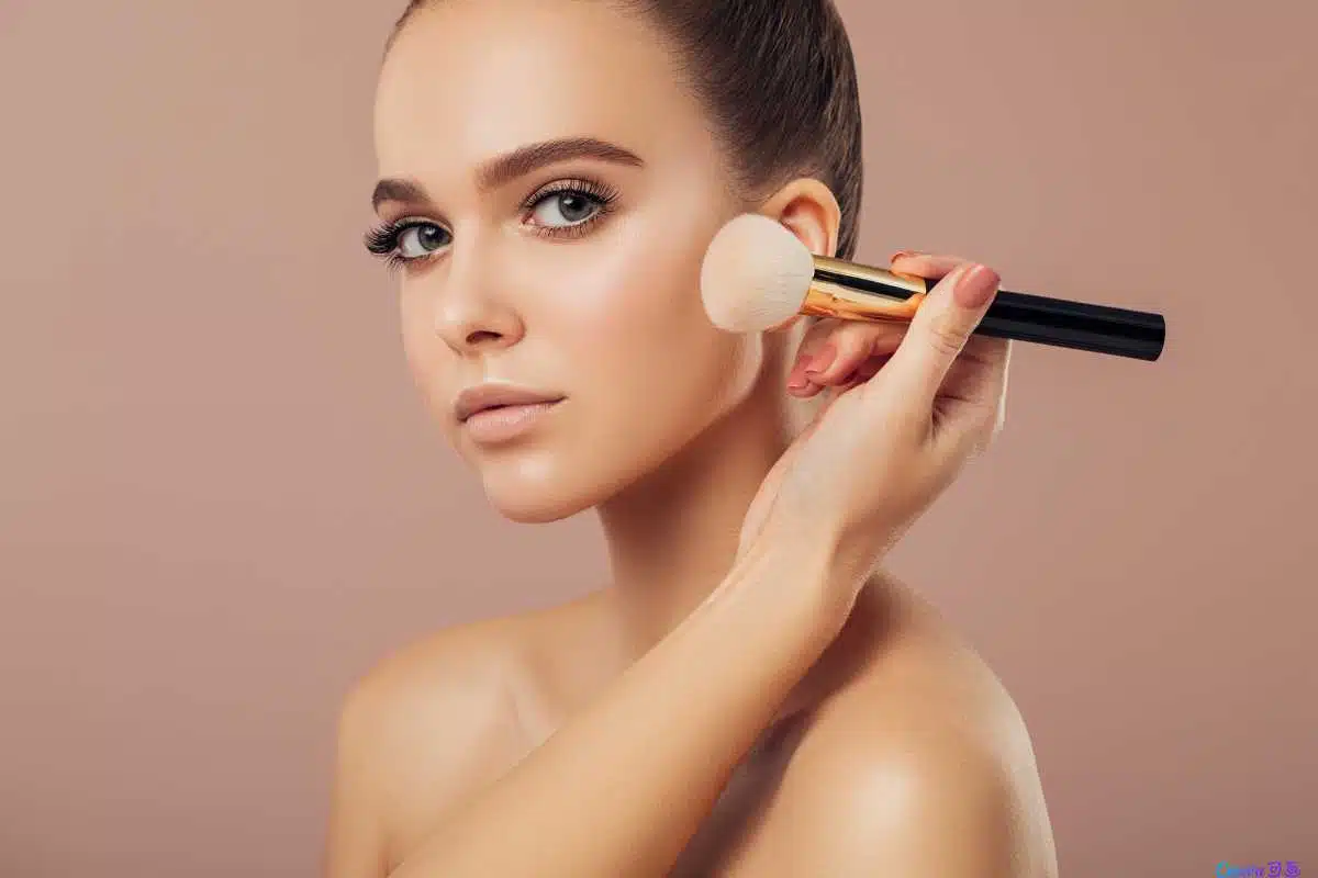 Tendências Complementares: Cores, Olhos e Aceitação do Natural