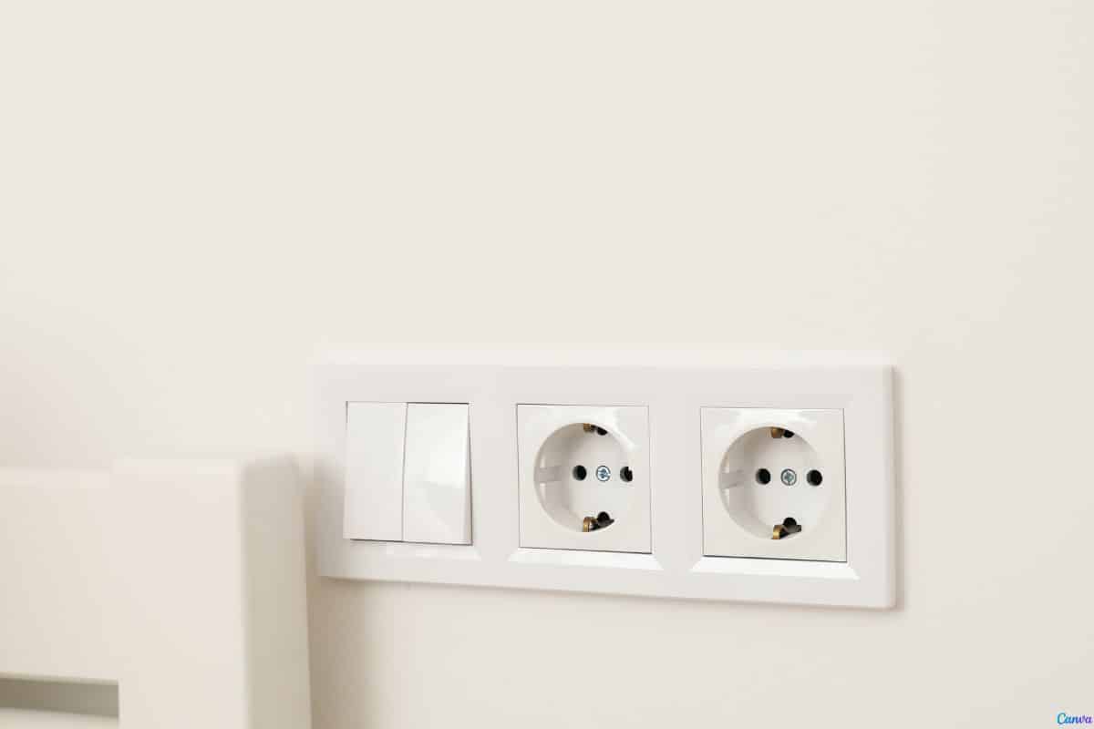O jeito mais prático de limpar interruptores e tomadas sem risco