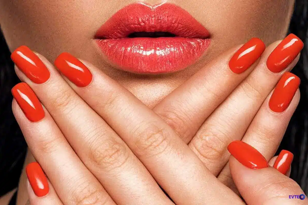 O poder do esmalte vermelho e suas variações