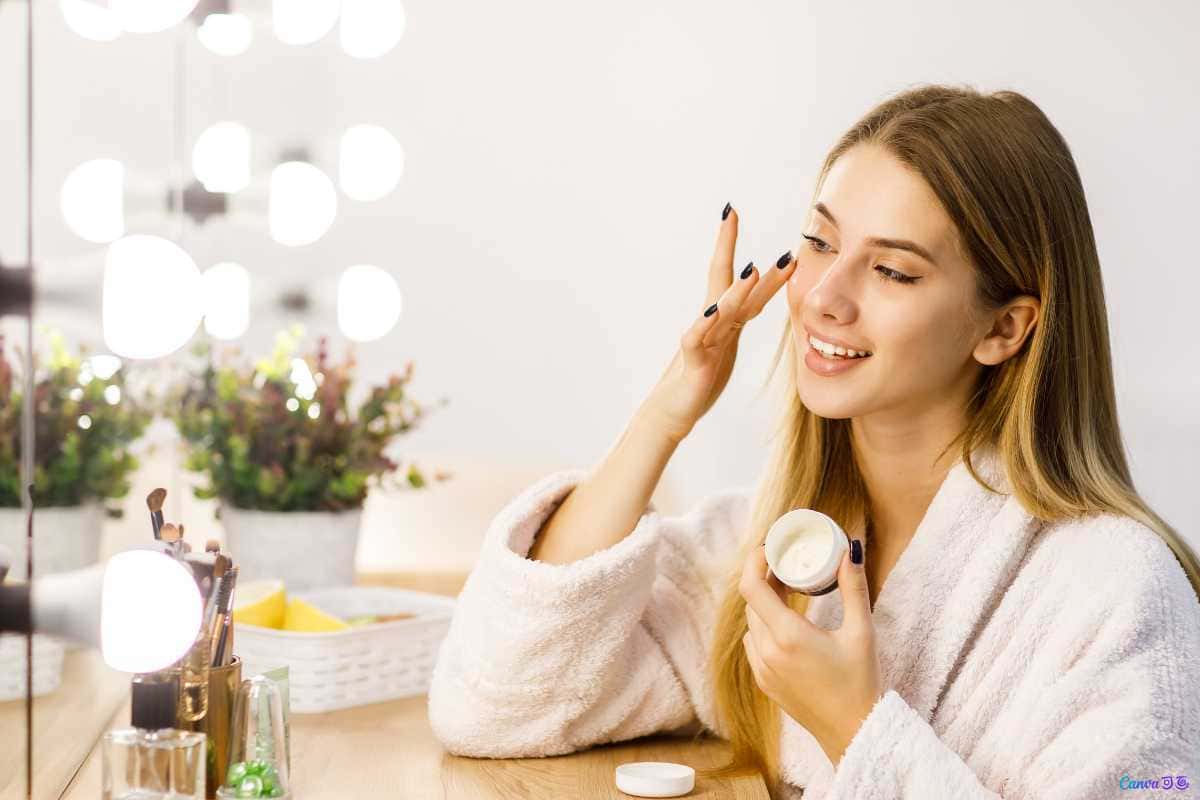O segredo para fazer sua pele brilhar com skincare simples e barato