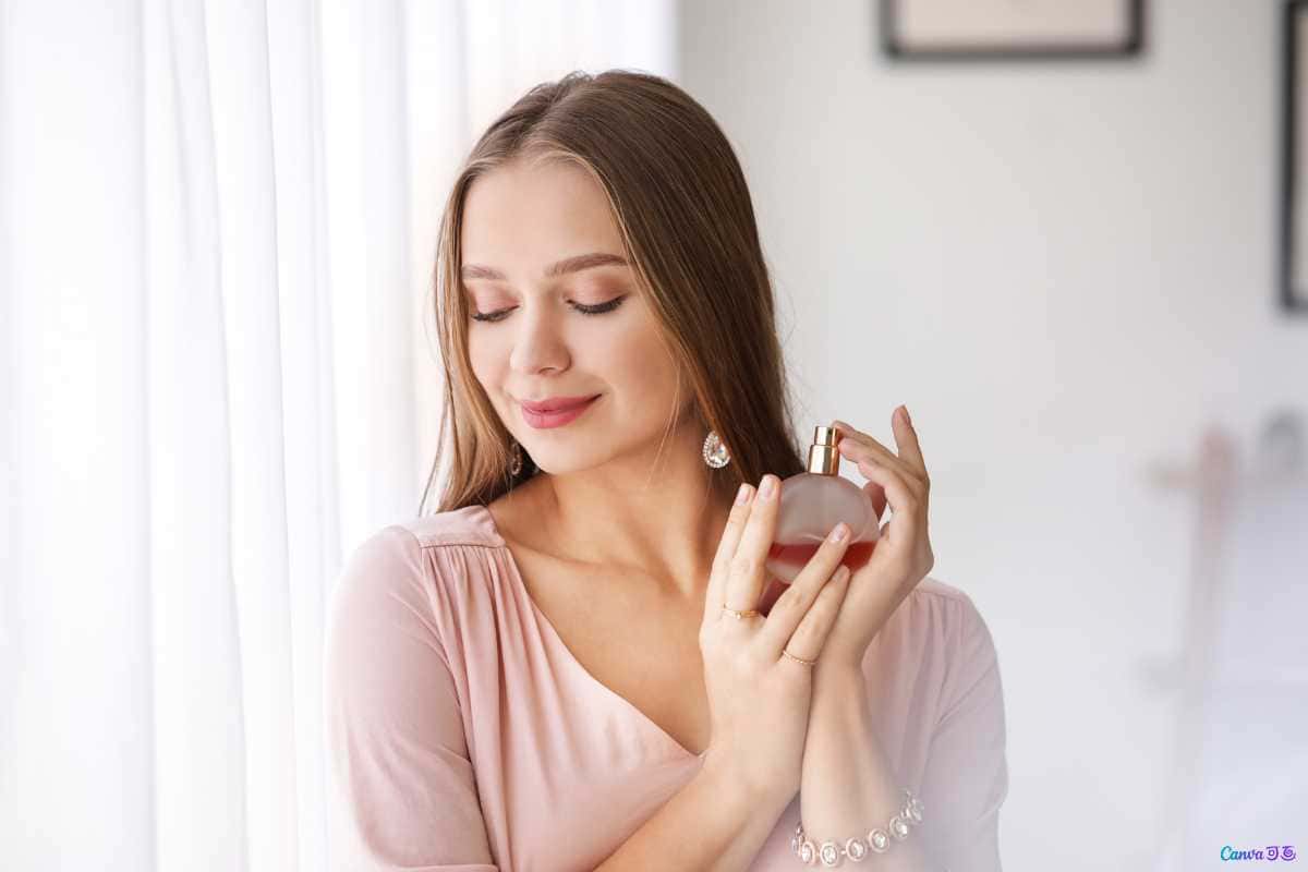 Perfume feminino perfeito para quem ama fragrância frutada, mas sem ser enjoativa