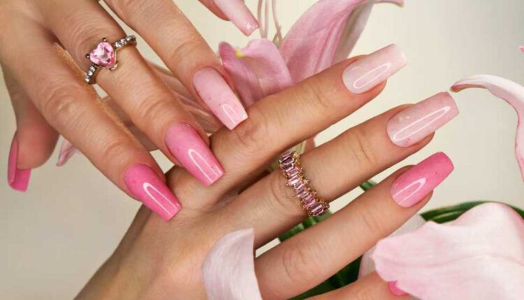Receita fácil para manter as unhas mais fortes e resistentes sem gel