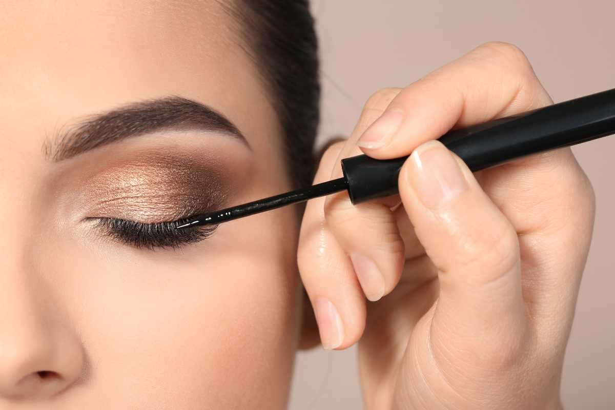 Sombras e Delineador para Olhos Definidos