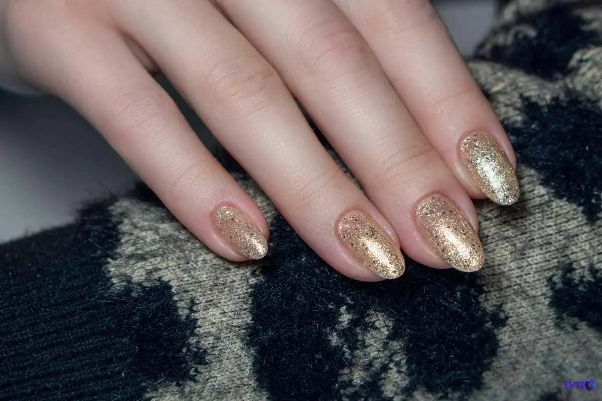 Utilização de Brilho e Elementos Elegantes